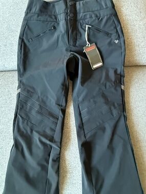 Women’s Size 6 Obermeyer Chateau Ski Pants